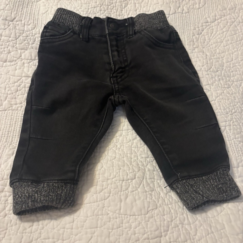 Levi's Boys 6mo Knit Jogger Black‎ Cuffed Legs 5 Pockets  Classic Logo Zipper